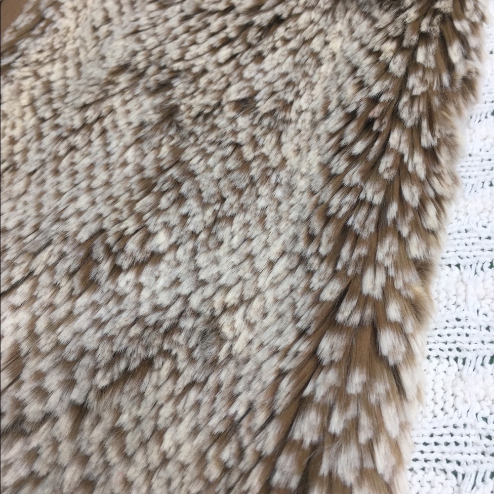 Dylan Faux Fur Vest size XS - Picture 9 of 12
